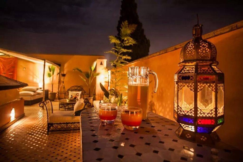 Riad Mounlight Marrakesh Bagian luar foto