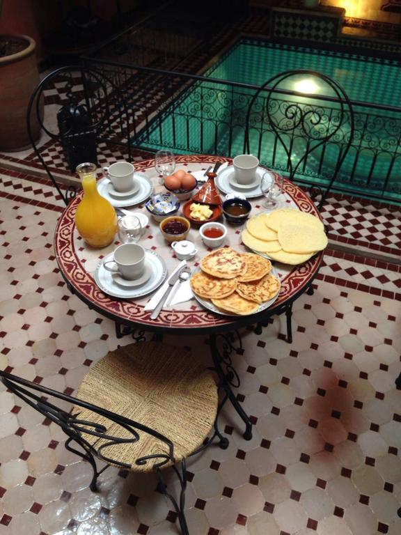 Riad Mounlight Marrakesh Bagian luar foto